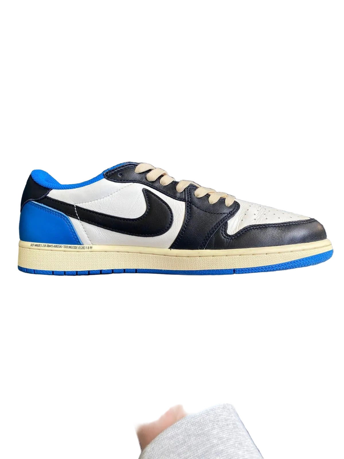 EU 45 - Travis Scott x Fragment Jordan 1 Low OG