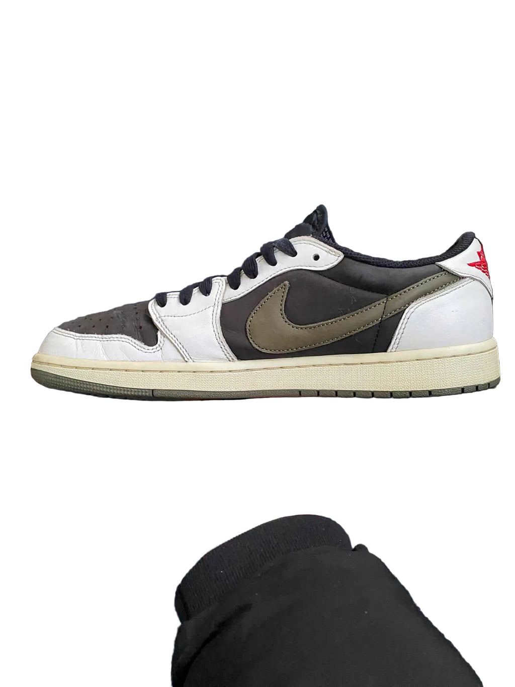 EU 44.5 - Air Jordan 1 Low Travis Scott Olive