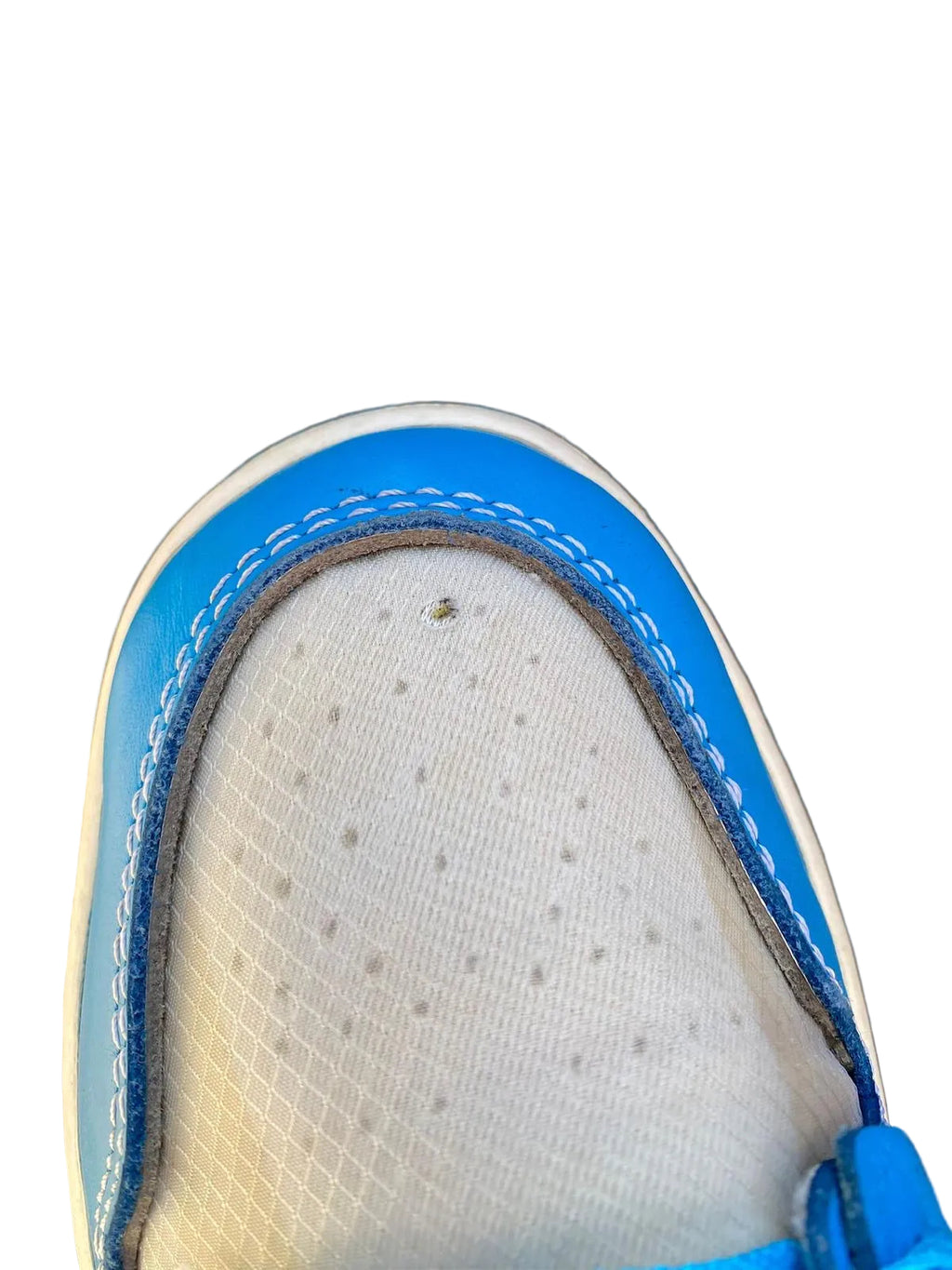 EU 41 - Off-White Jordan 1 High UNC