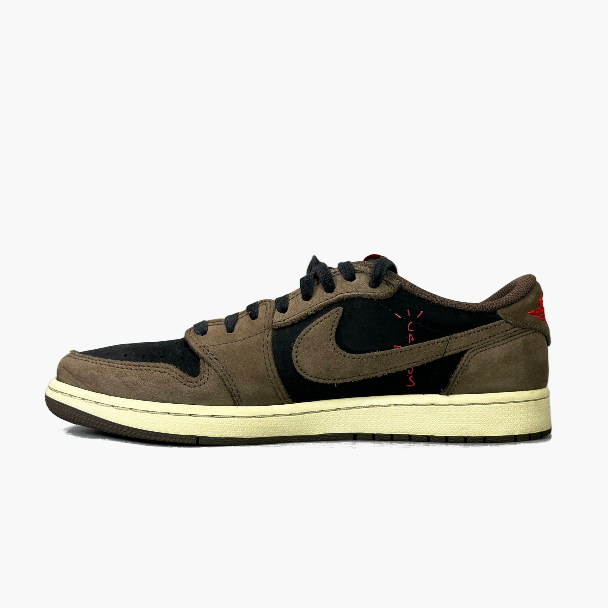 EU 44 - Travis Scott Jordan 1 Low Mocha