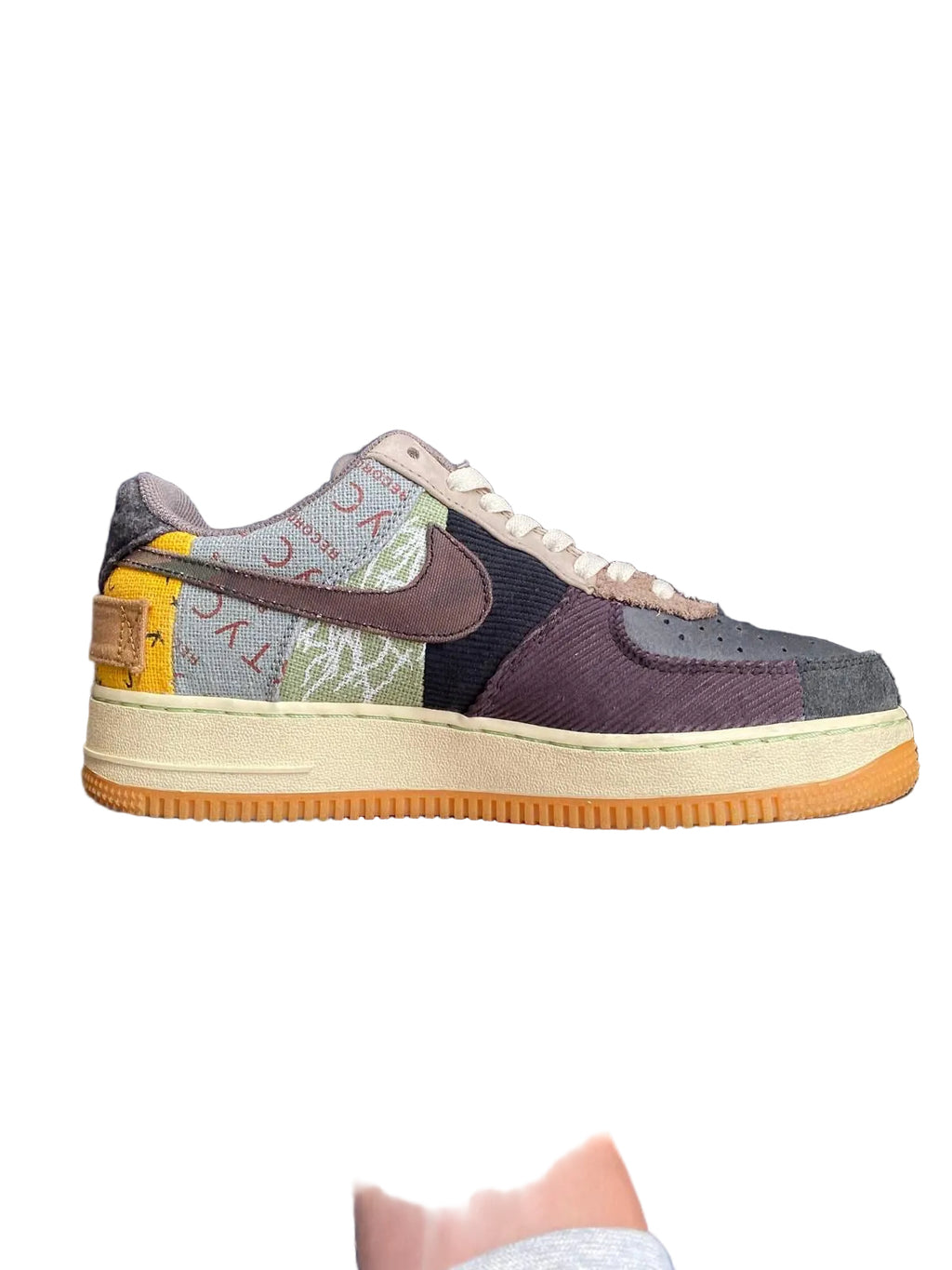 EU 41 - Nike Air Force 1 x Travis Scott
