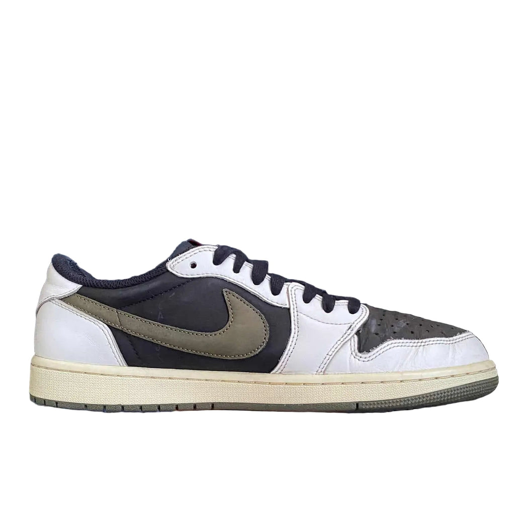 EU 44.5 - Air Jordan 1 Low Travis Scott Olive