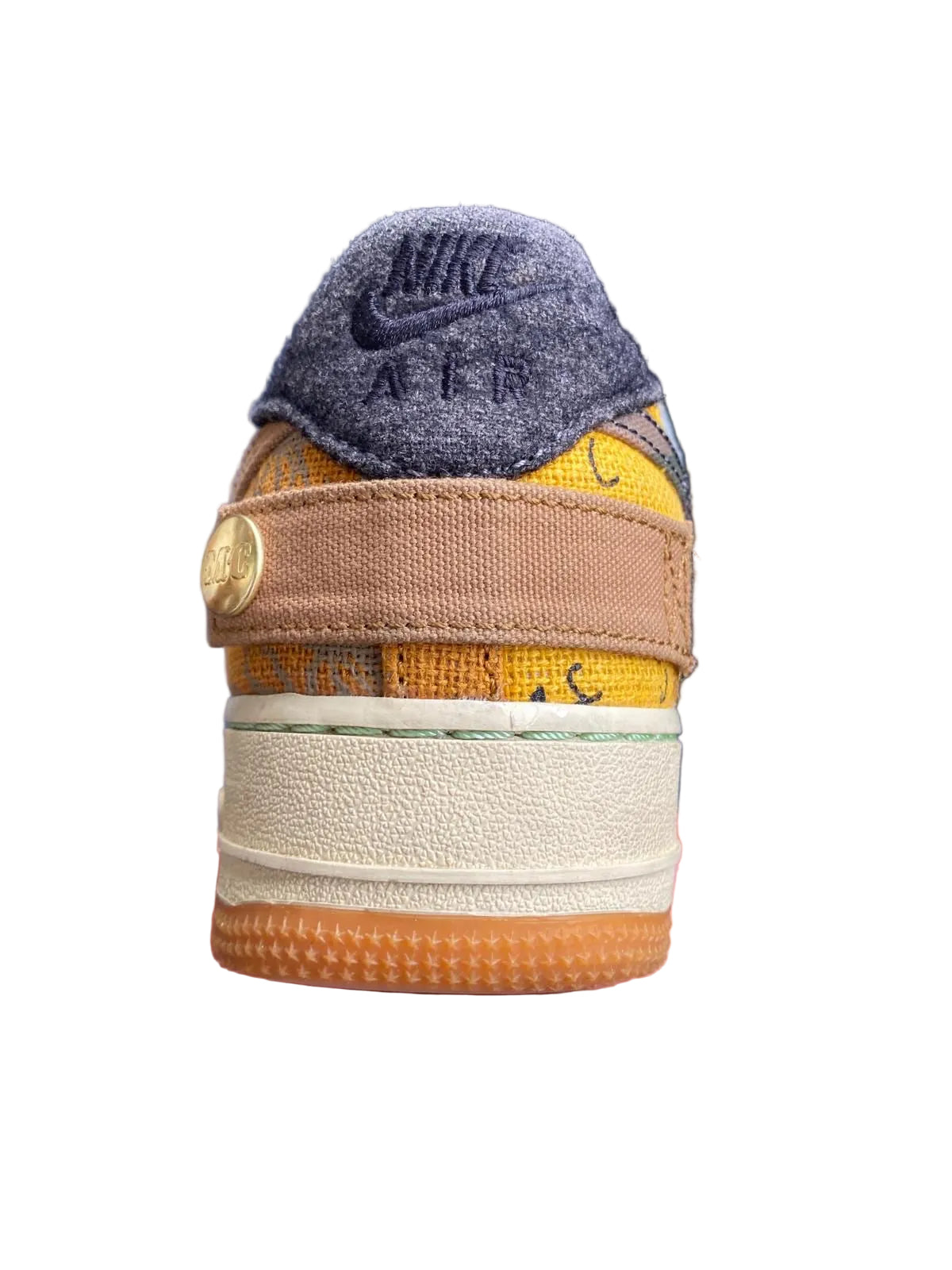EU 41 - Nike Air Force 1 x Travis Scott