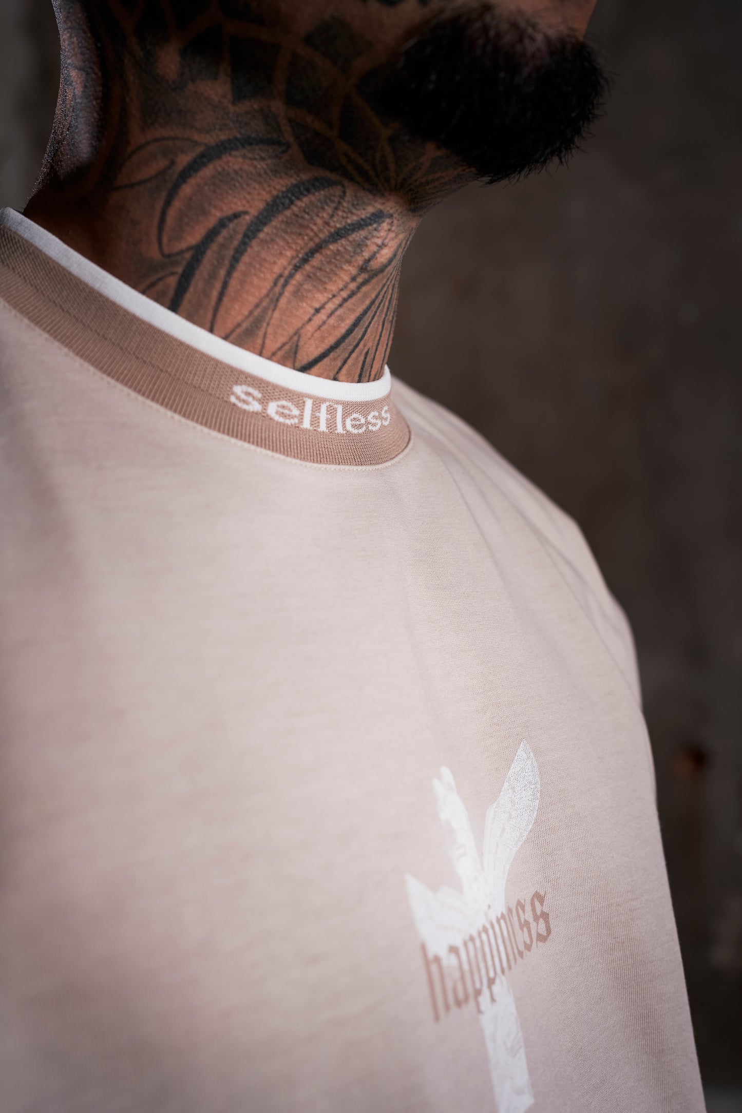 Selfless happiness Tee