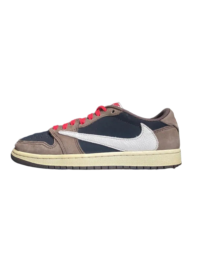 EU 41 - Travis Scott Jordan 1 Low Mocha