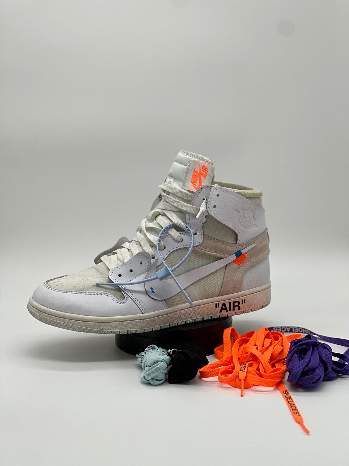 OFF-WHITE x Air Jordan 1 White Used EU 45