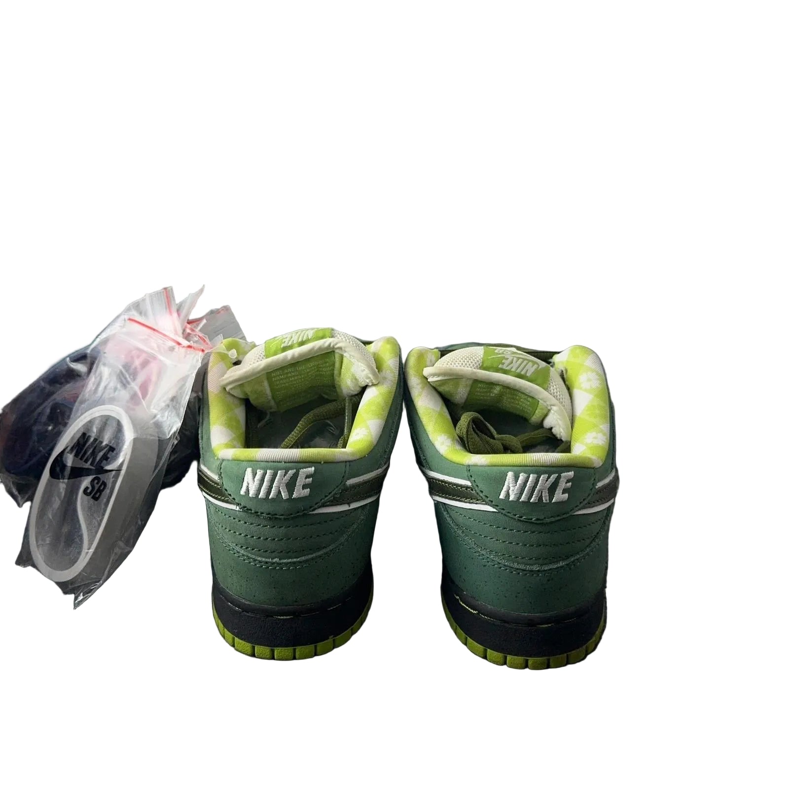 EU 38.5 - SB Dunk Low Concepts Green Lobster