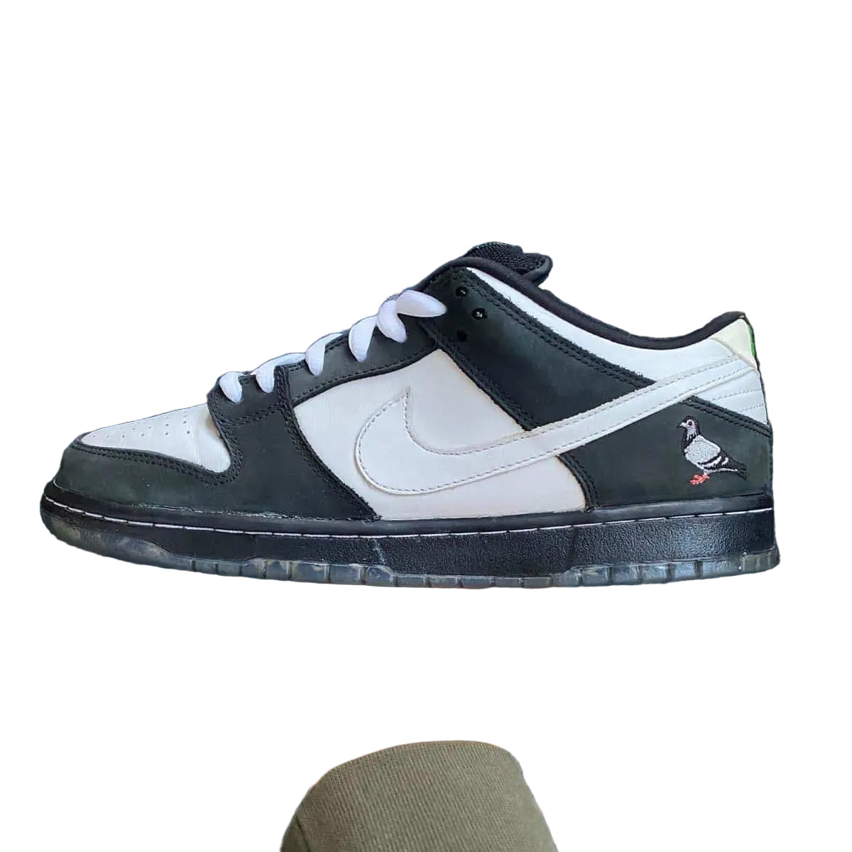 EU 45 - Nike SB dunk Low Panda Pigeon