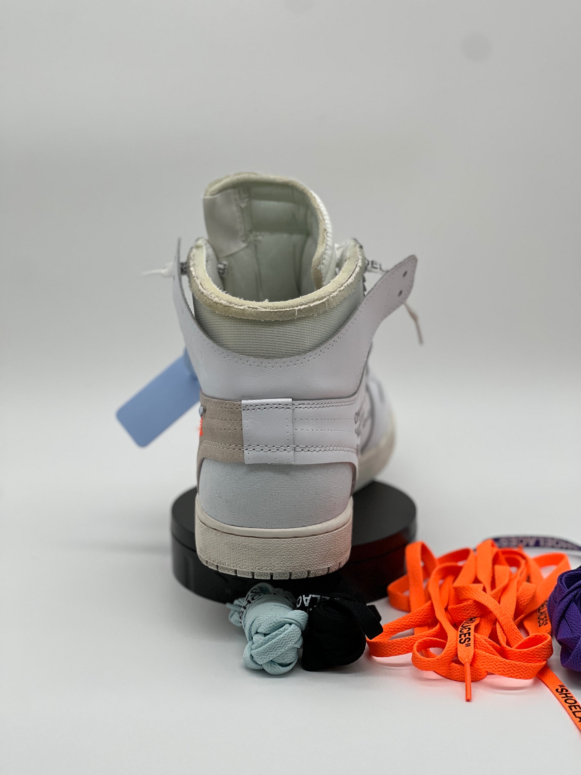 OFF-WHITE x Air Jordan 1 White Used EU 45