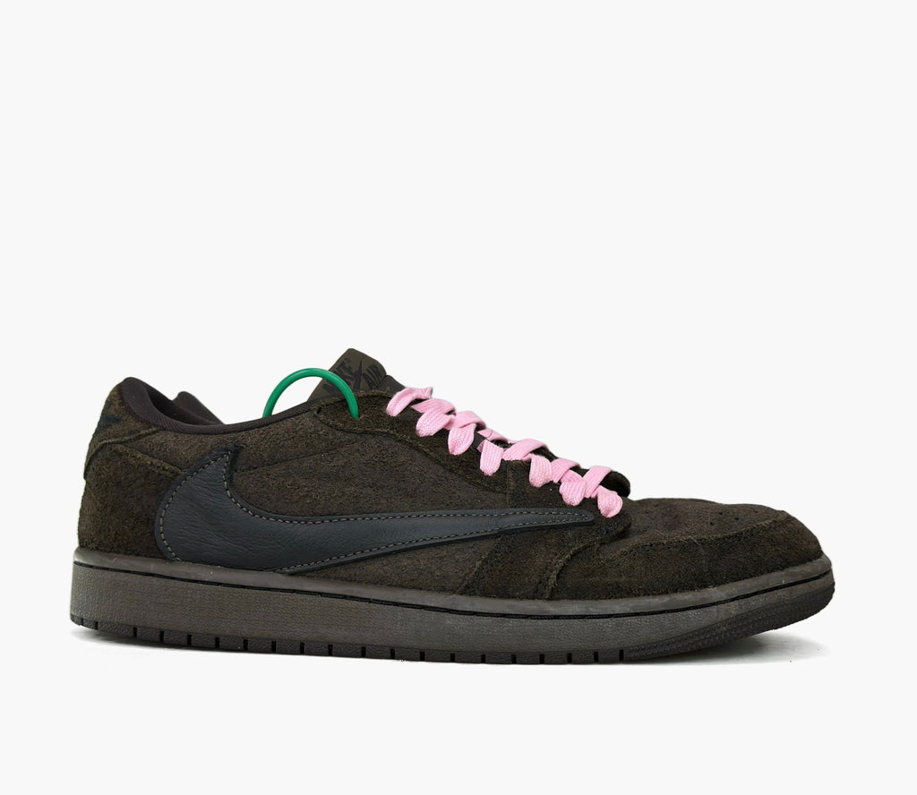 EU 42.5 - Travis Scott Jordan 1 Low Velvet
