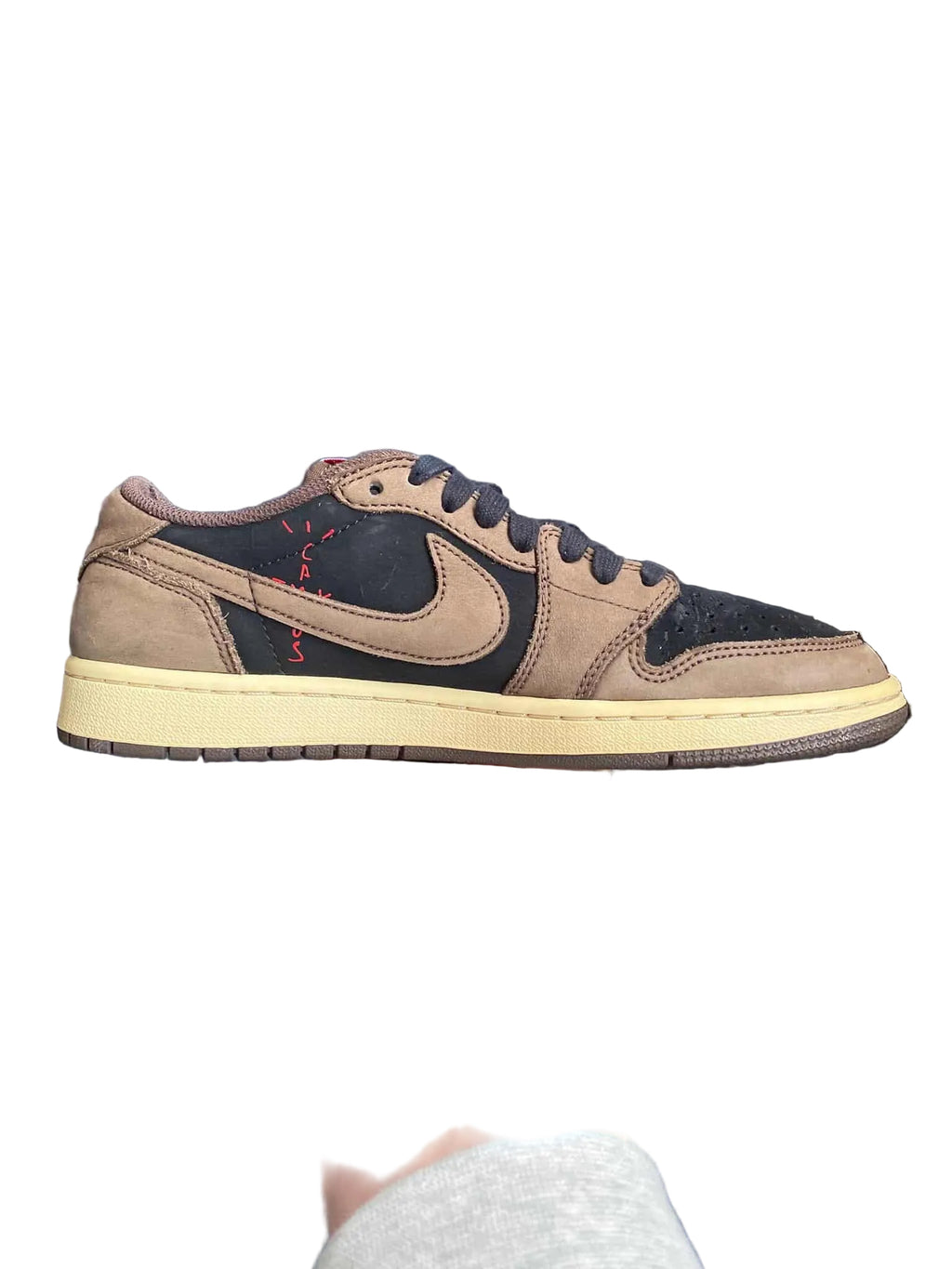 EU 41 - Travis Scott Jordan 1 Low Mocha