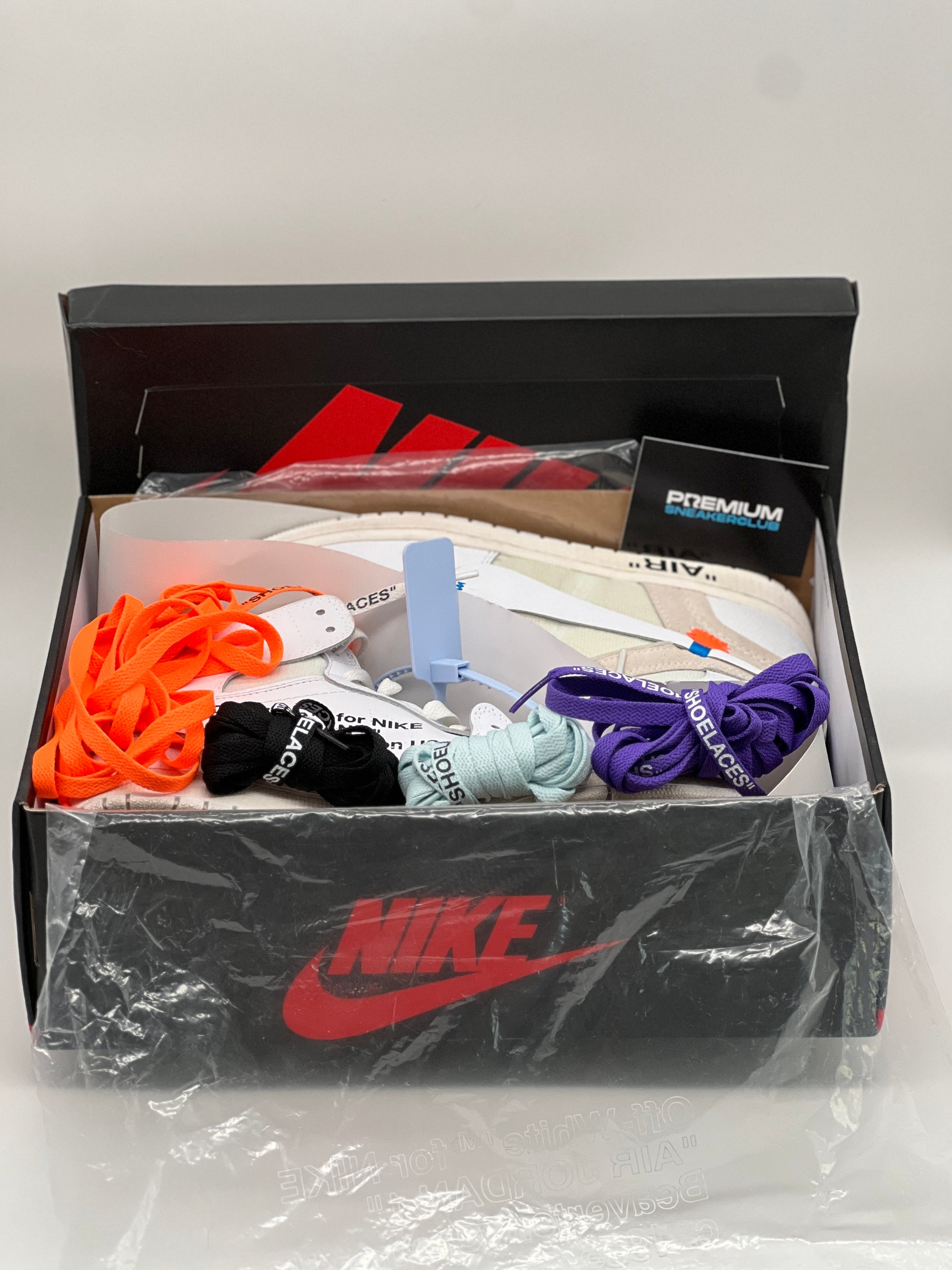 OFF-WHITE x Air Jordan 1 White Used EU 45