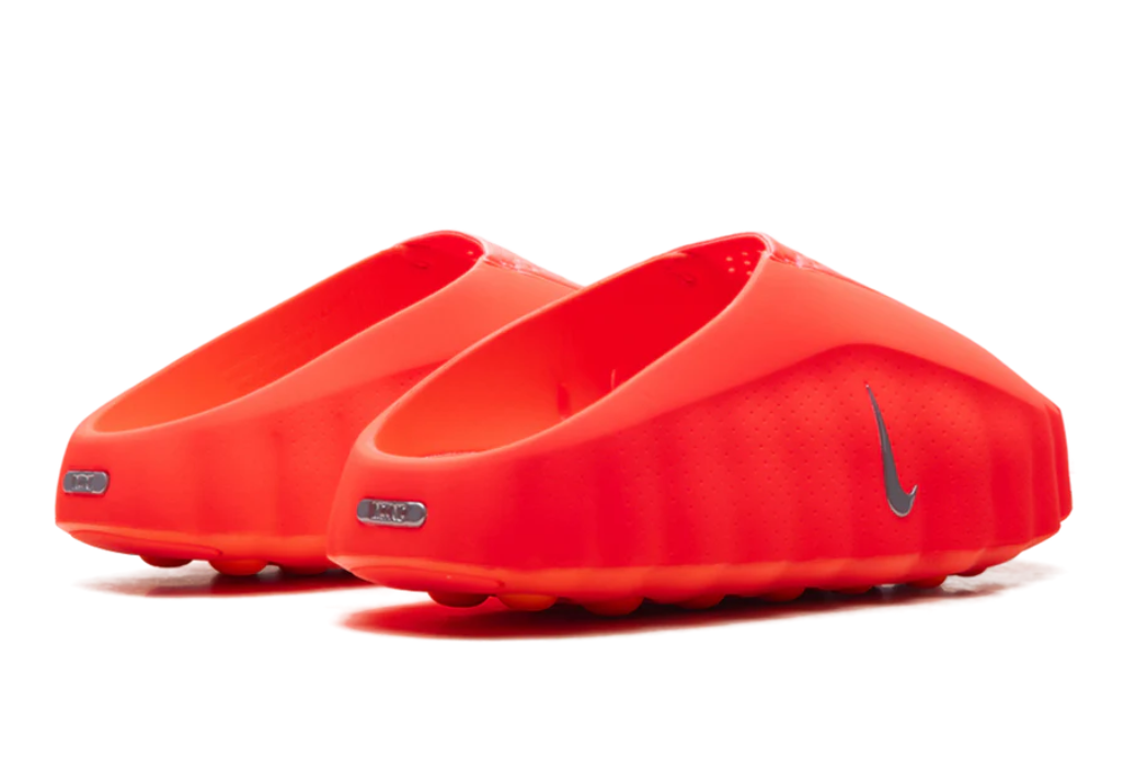 Nike Mind 001 Slide Solar Red