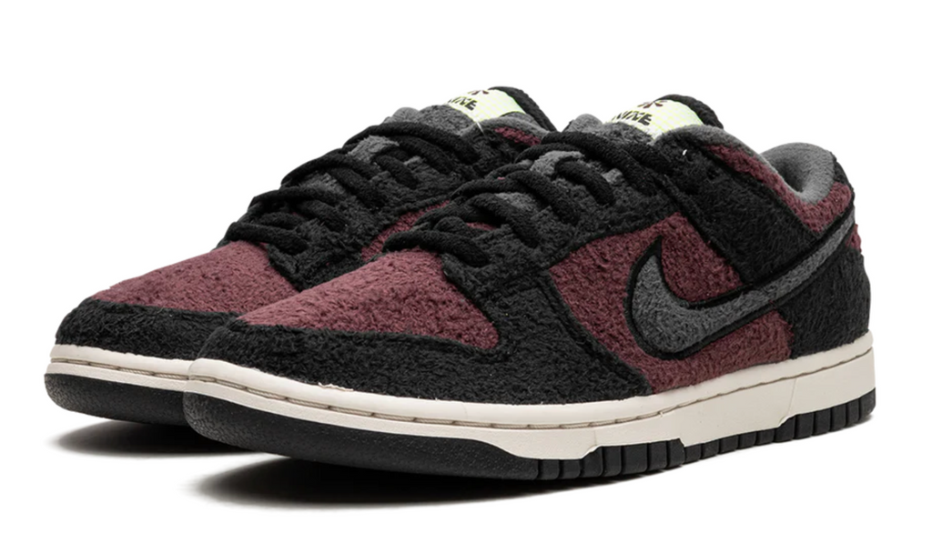 Nike Dunk Low Fleece Pack Burgunudy