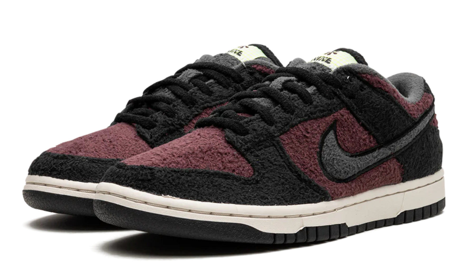 Nike Dunk Low Fleece Pack Burgunudy