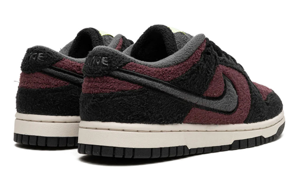 Nike Dunk Low Fleece Pack Burgunudy