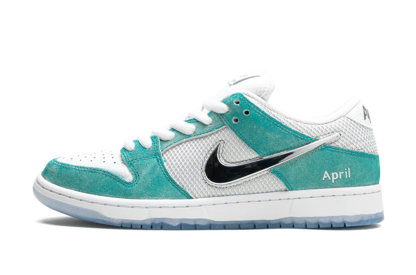 Nike SB Dunk Low April