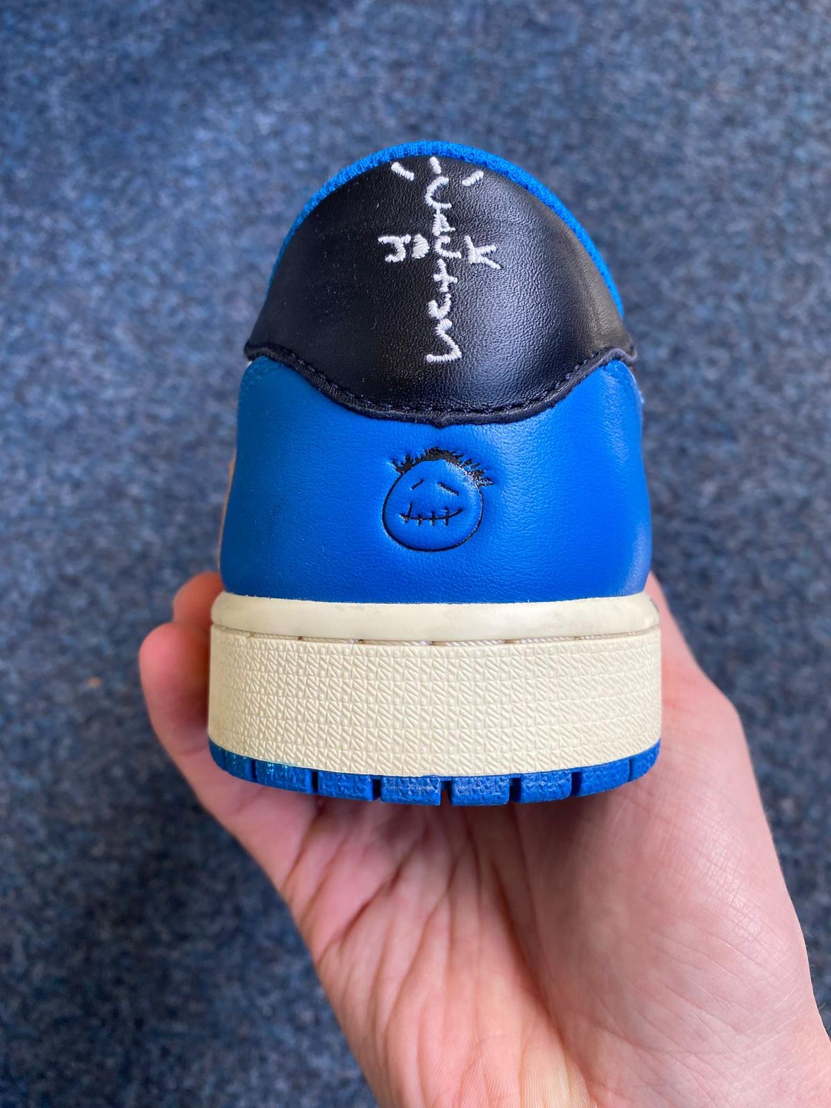 EU 45 - Travis Scott x Fragment Jordan 1 Low OG