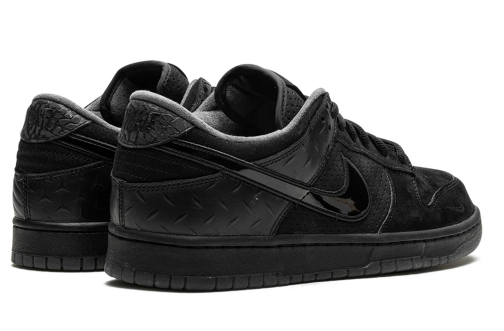 Nike Dunk Low "Ducks of a Feather Black University of Oregon PE"