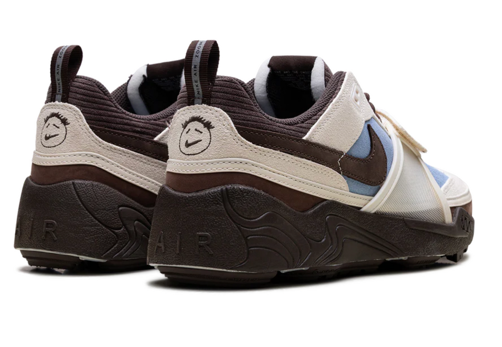 NIKE ZOOM FIELD JAXX X TRAVIS SCOTT  LECHE BLUE