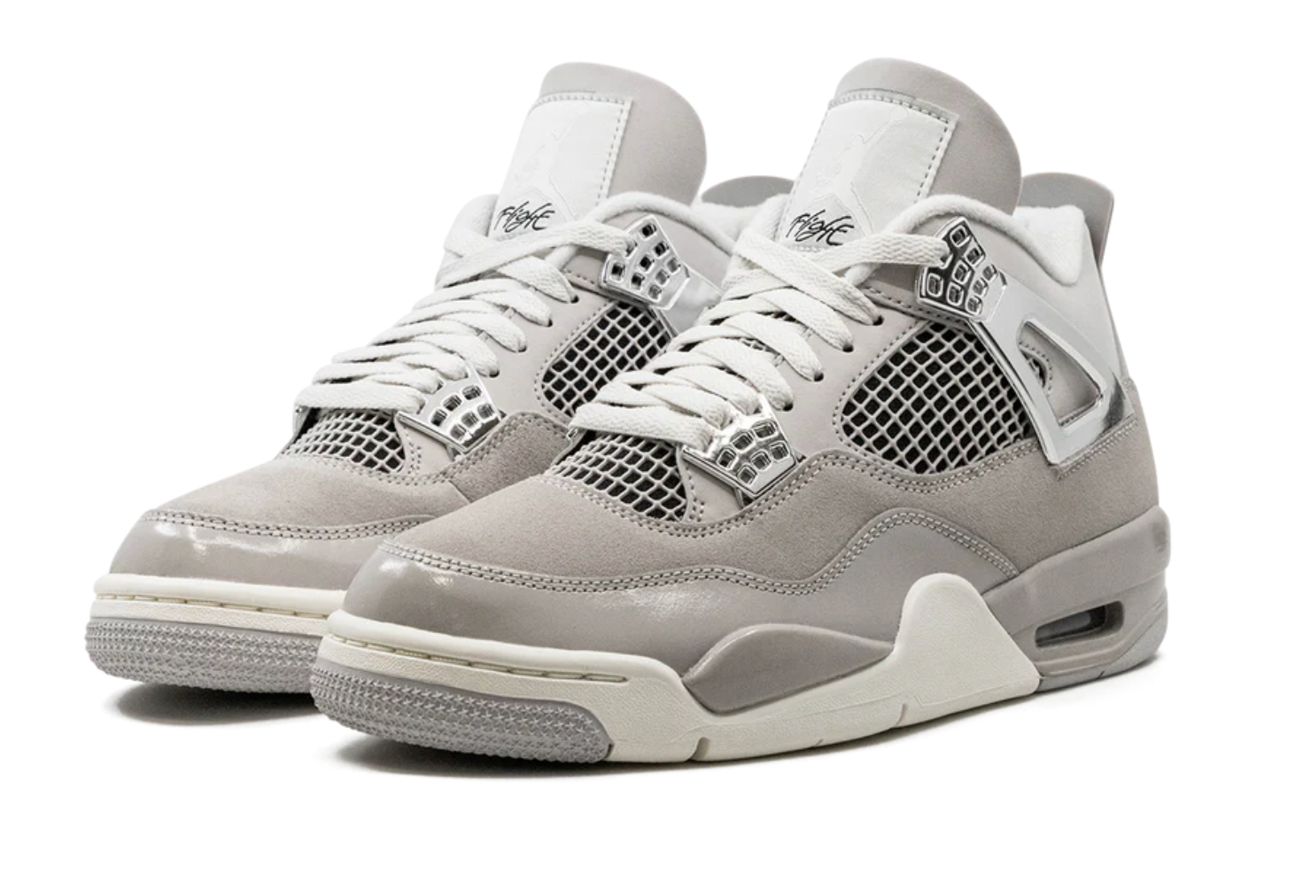 Air Jordan 4 Frozen Moments