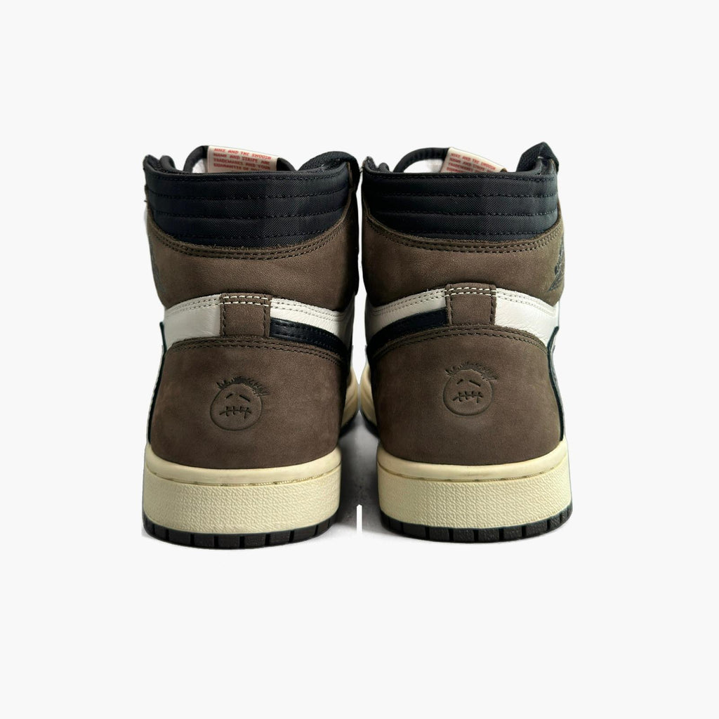 EU 41 - Travis Scott Jordan 1 High Mocha