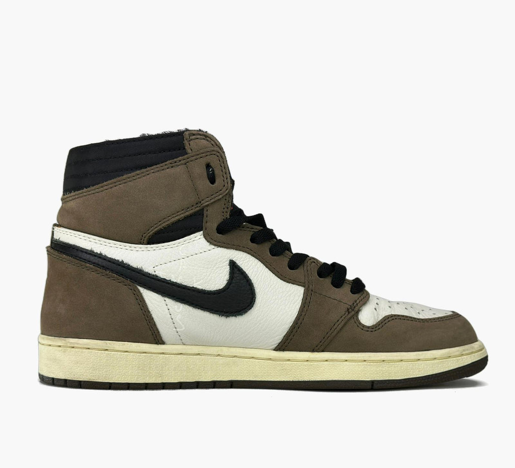 EU 42.5 - Travis Scott Jordan 1 High Mocha